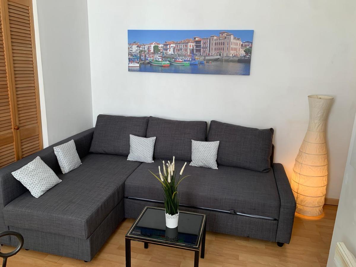 Biarritz Centre, Pres Avenue De Verdun, Cosy Apt 2 Pieces , Salon , Chambre Separe, Rue Tres Calme A 10 Minutes A Pied De La Grande Plage Kültér fotó