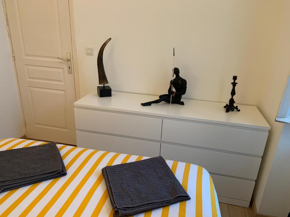 Biarritz Centre, Pres Avenue De Verdun, Cosy Apt 2 Pieces , Salon , Chambre Separe, Rue Tres Calme A 10 Minutes A Pied De La Grande Plage Kültér fotó