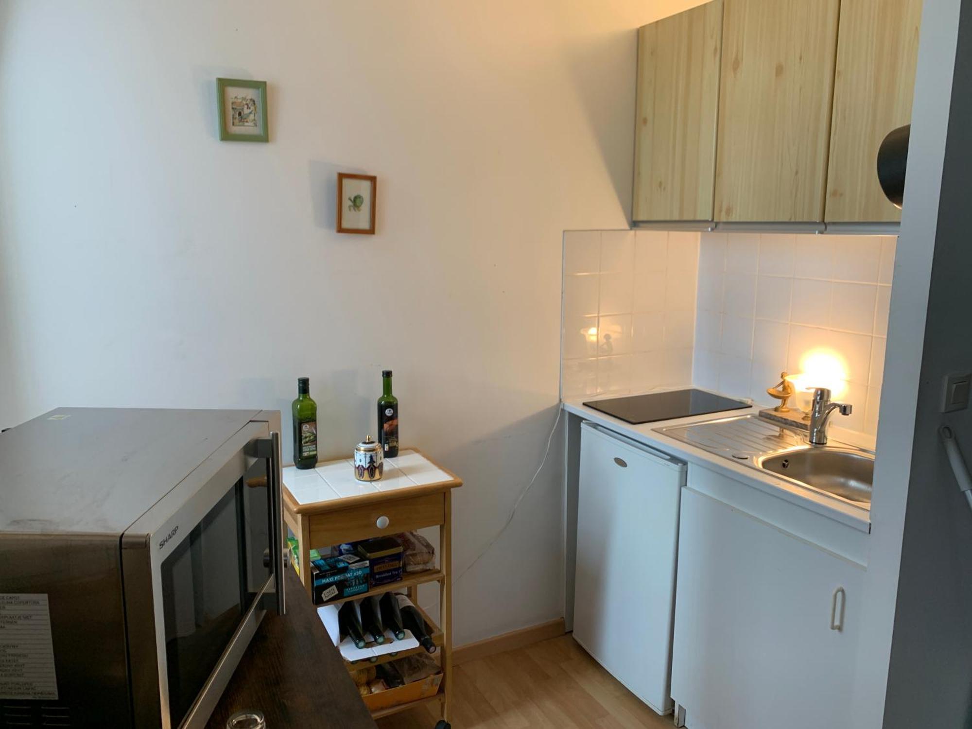 Biarritz Centre, Pres Avenue De Verdun, Cosy Apt 2 Pieces , Salon , Chambre Separe, Rue Tres Calme A 10 Minutes A Pied De La Grande Plage Kültér fotó